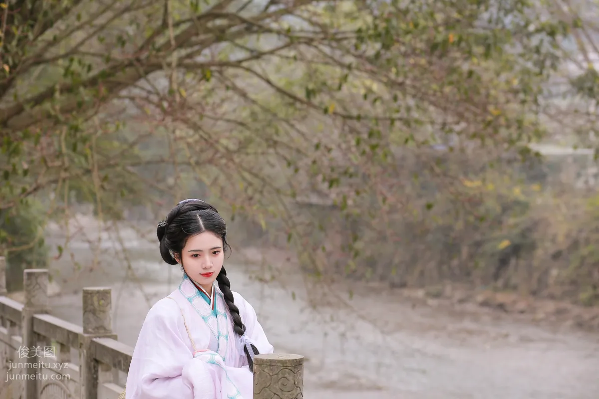 Yi Yue: YiTuYu photo 16