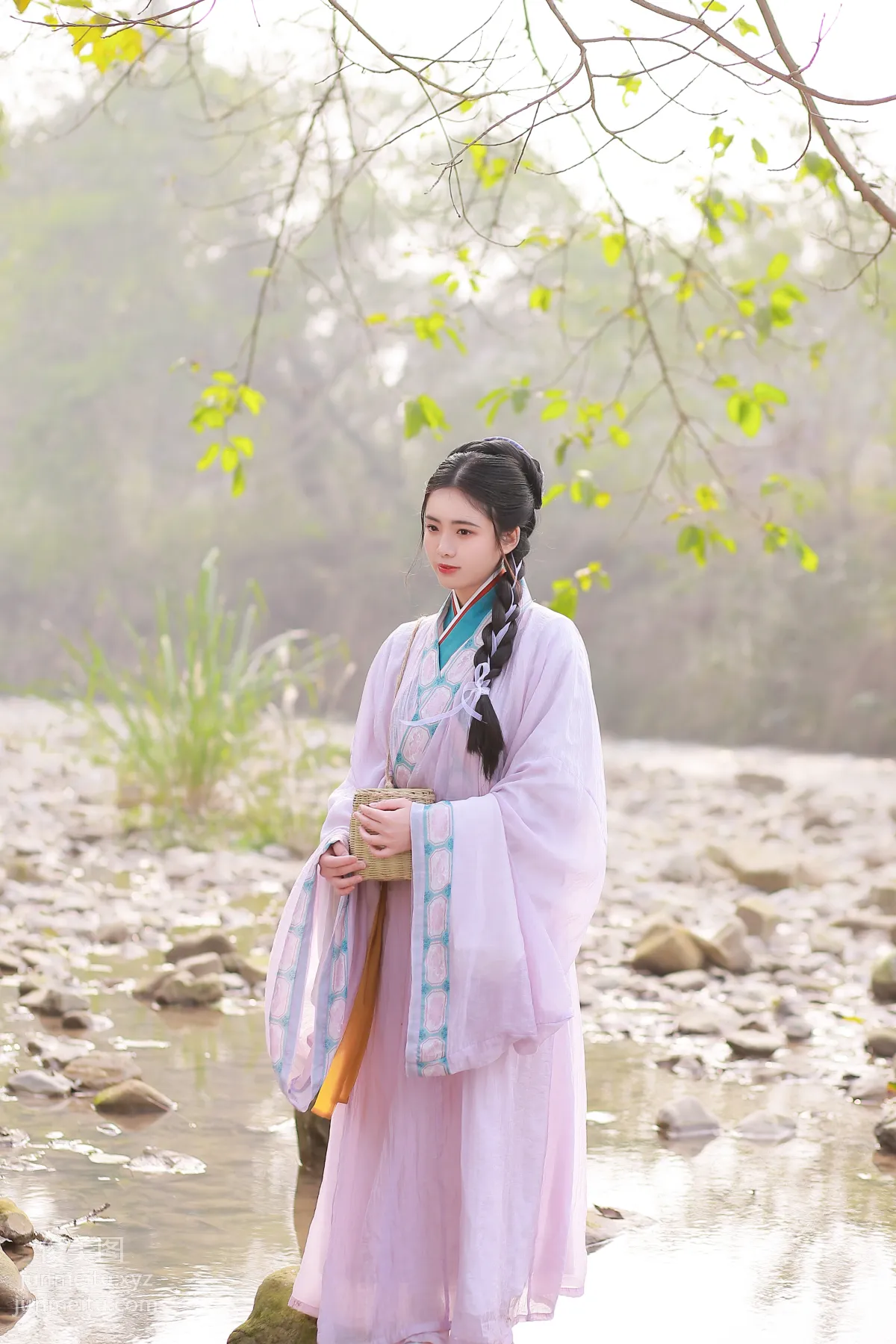 Yi Yue: YiTuYu photo 21