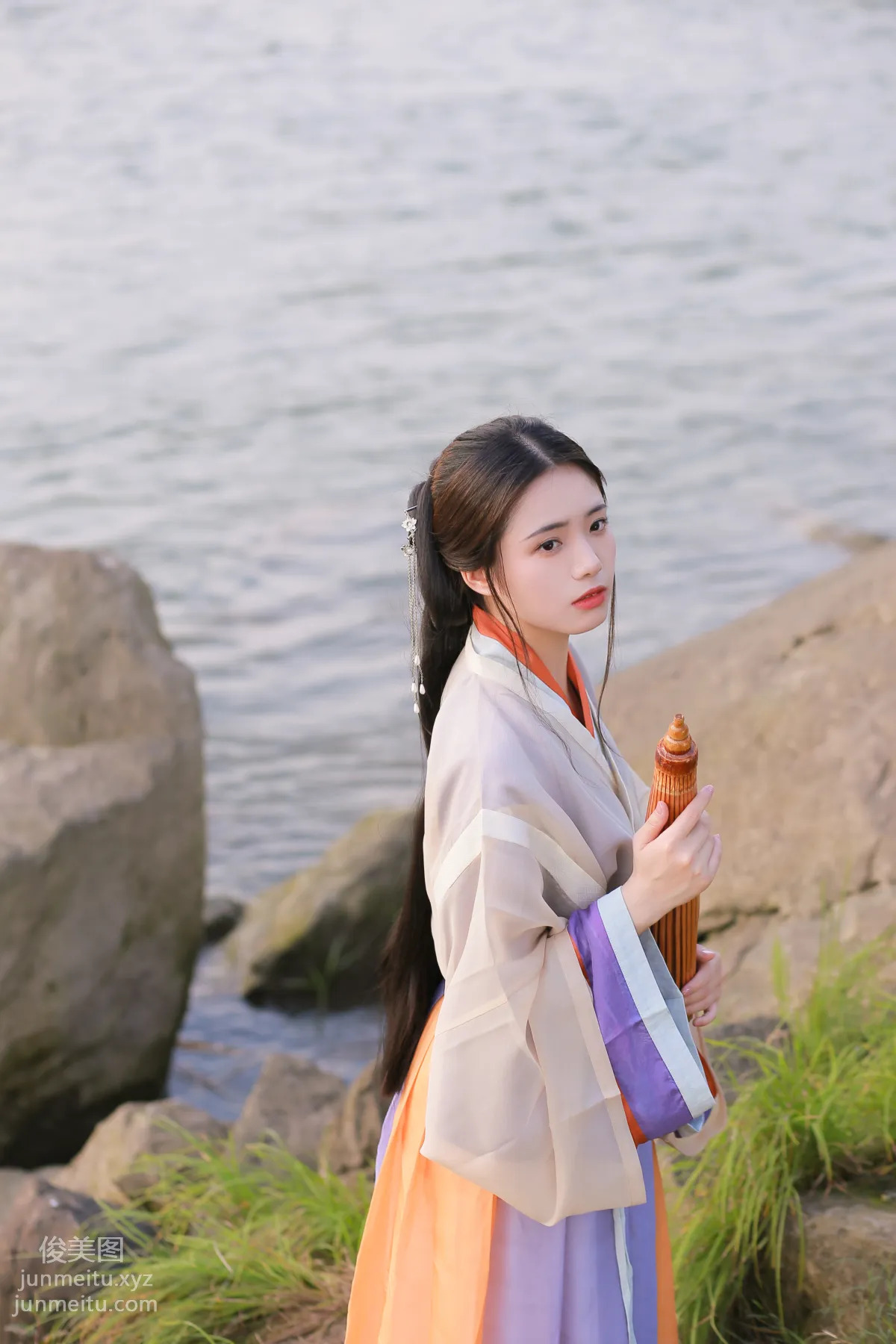 Yi Yue: YiTuYu photo 2