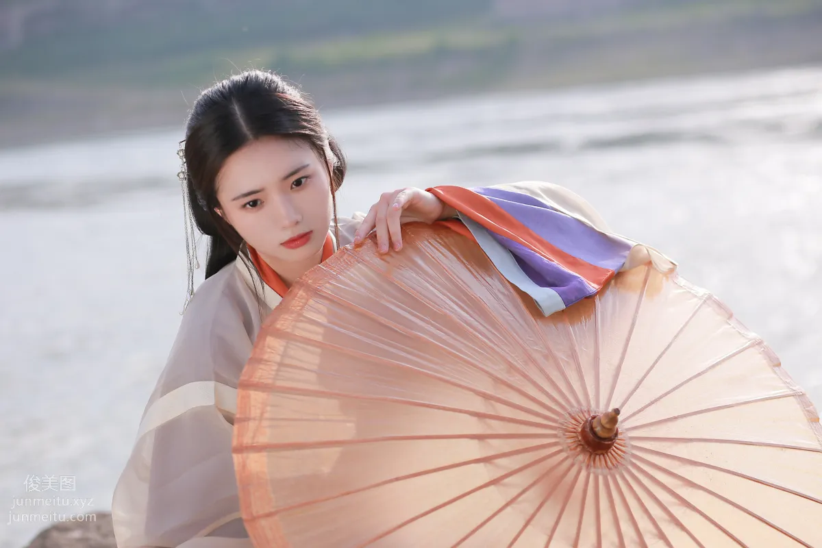 Yi Yue: YiTuYu photo 3
