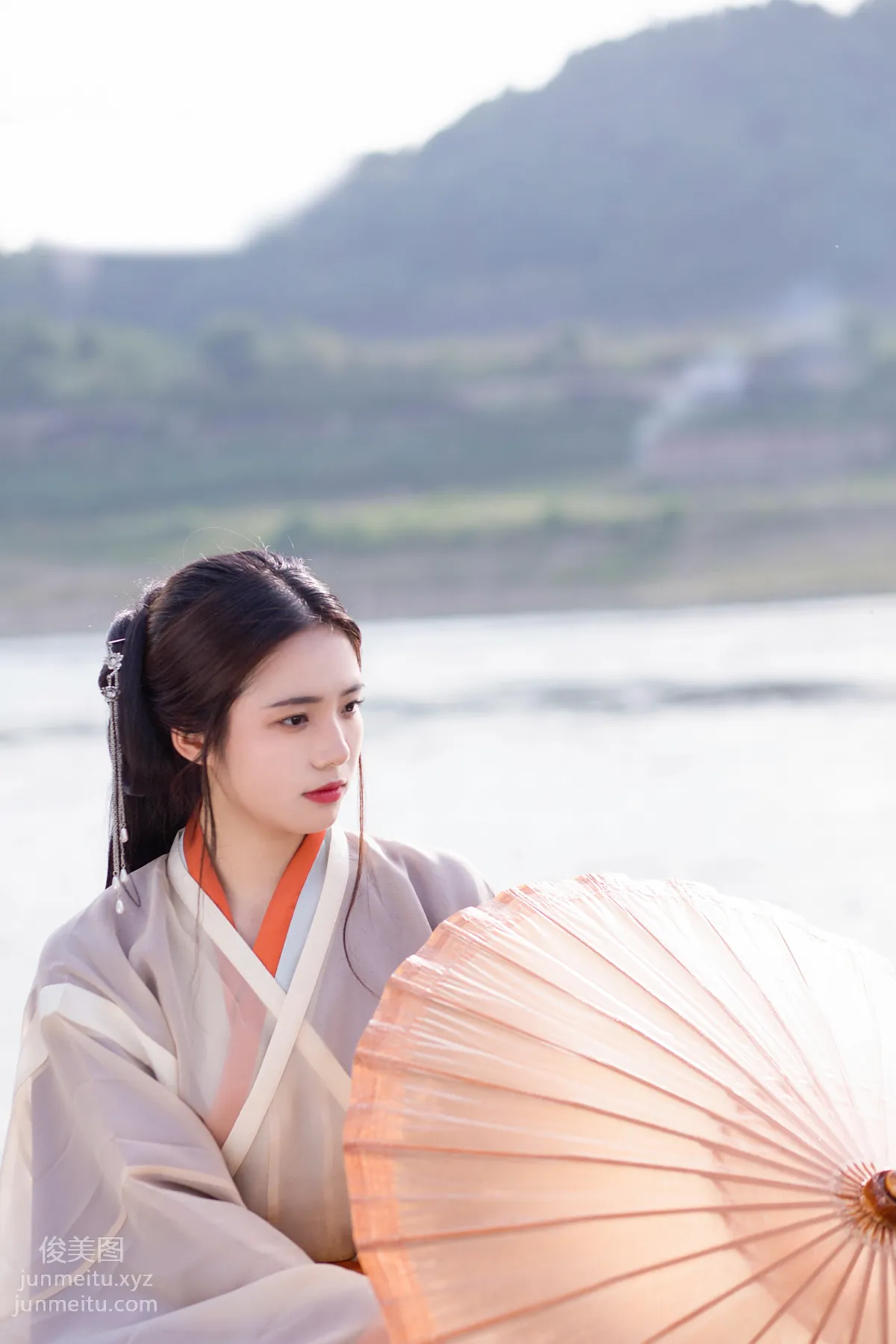 Yi Yue: YiTuYu photo 4