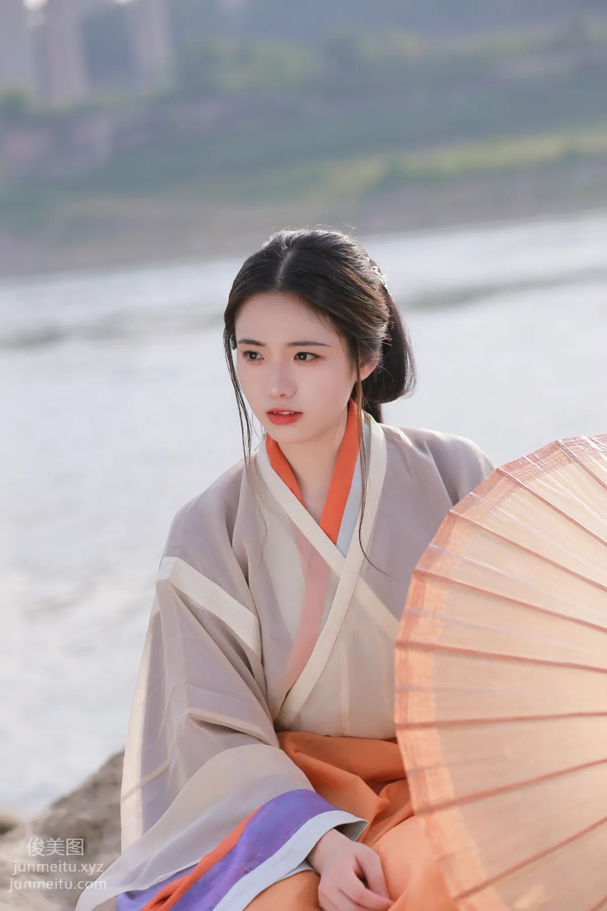 Yi Yue: YiTuYu photo 6