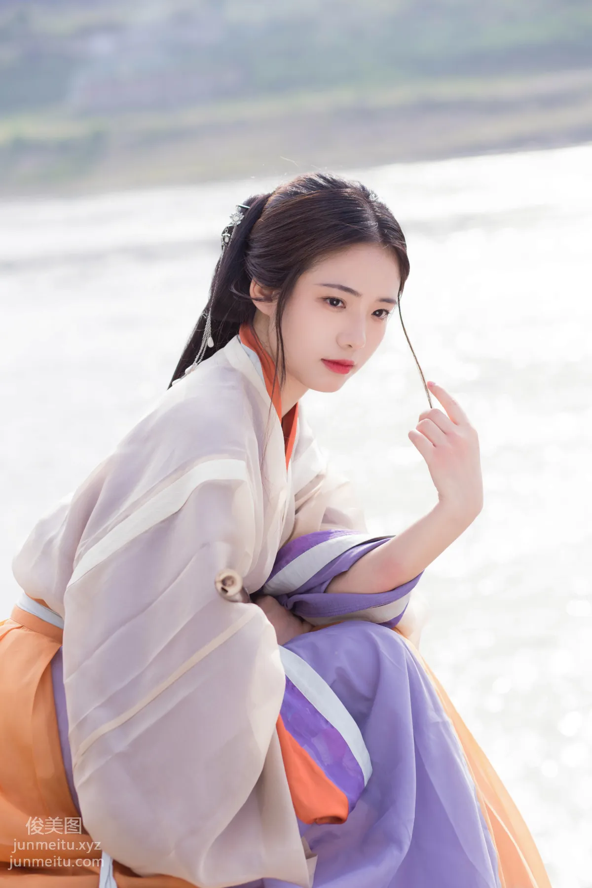 Yi Yue: YiTuYu photo 10