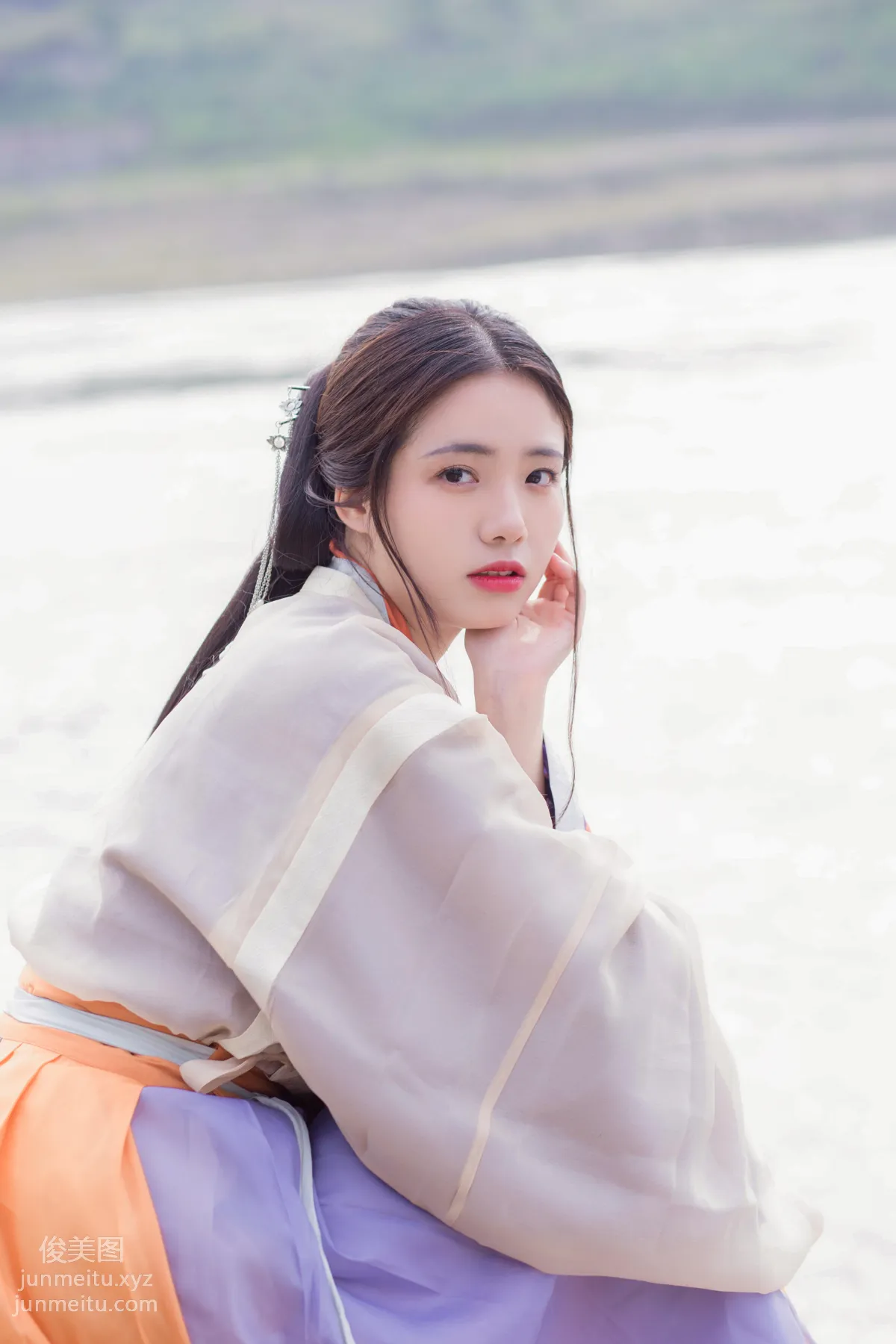 Yi Yue: YiTuYu photo 14