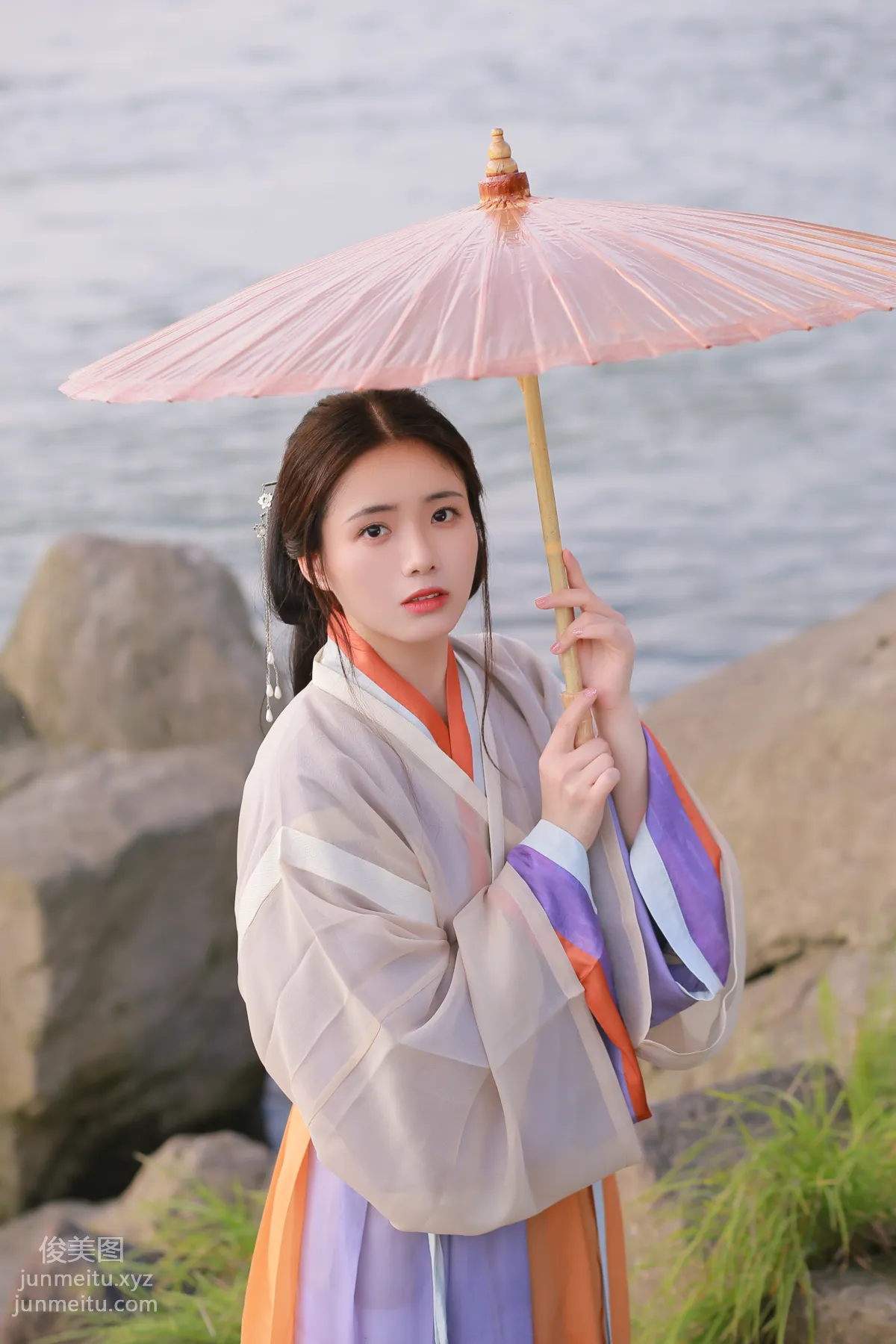 Yi Yue: YiTuYu photo 19