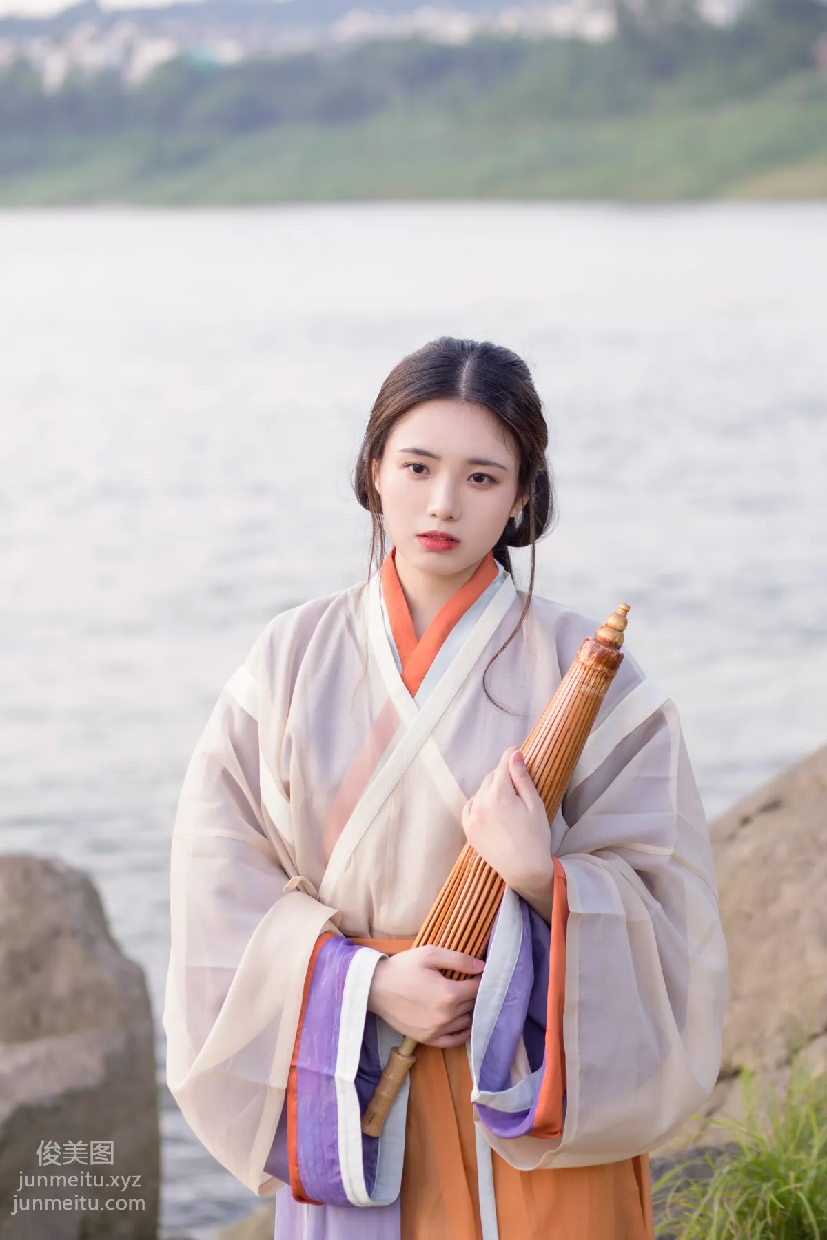 Yi Yue: YiTuYu photo 20