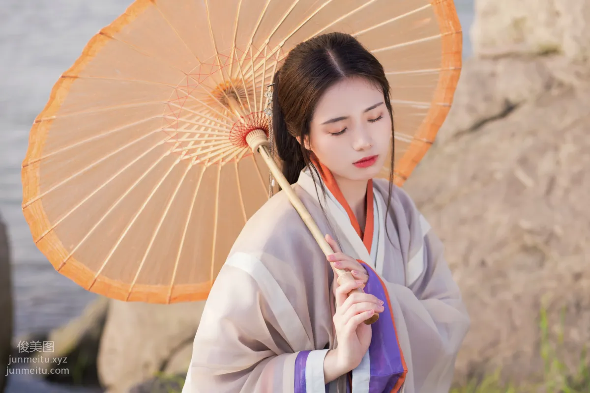 Yi Yue: YiTuYu photo 21