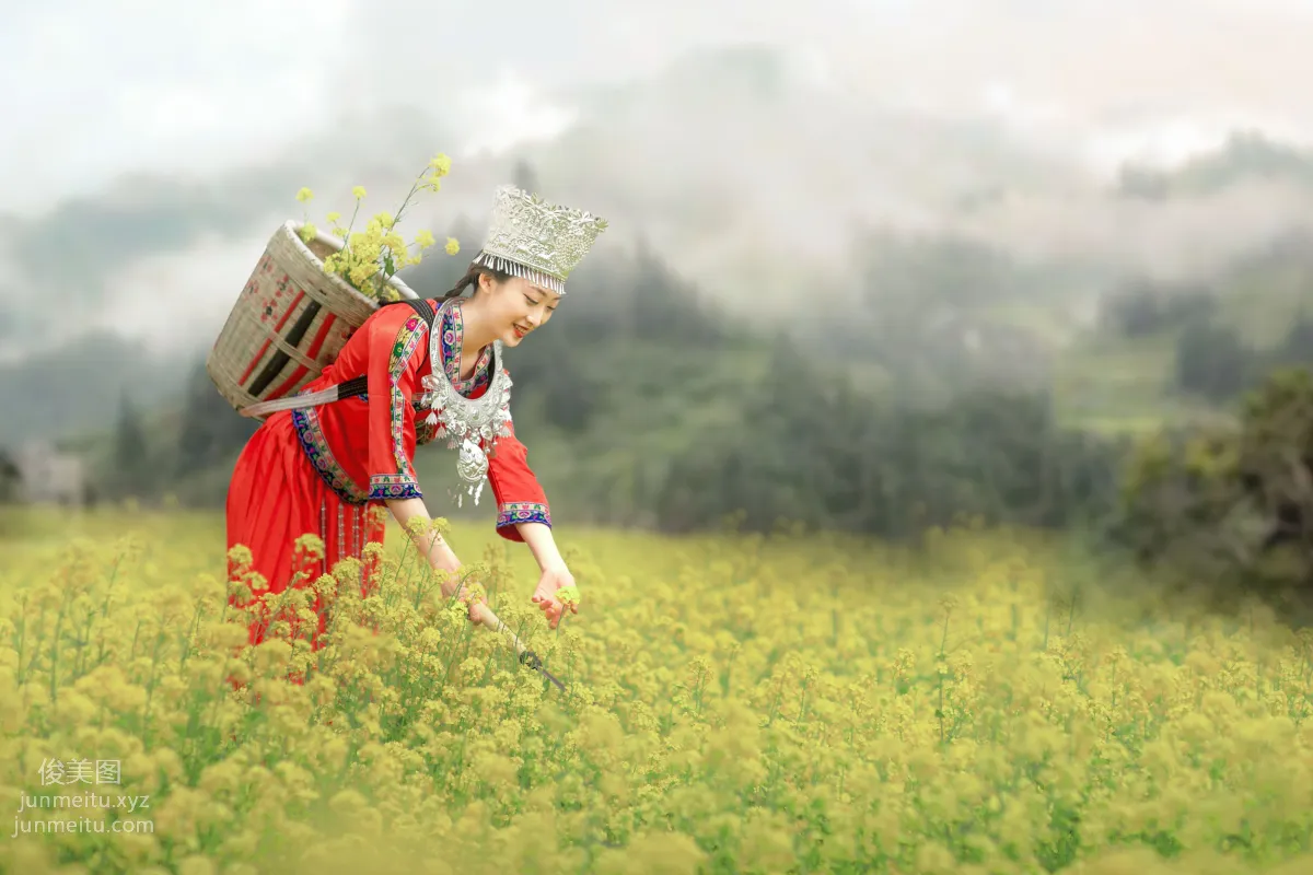Ru Yi: YiTuYu photo 13