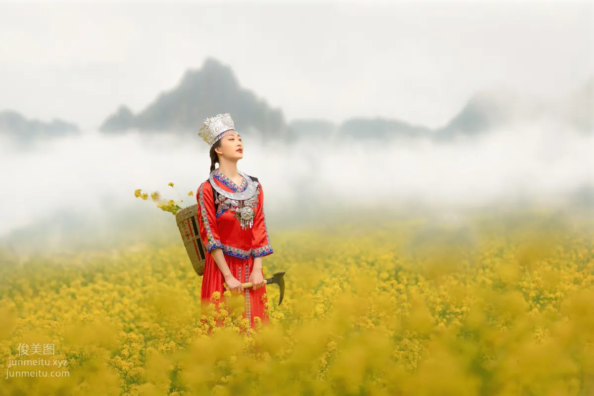 Ru Yi: YiTuYu photo 15