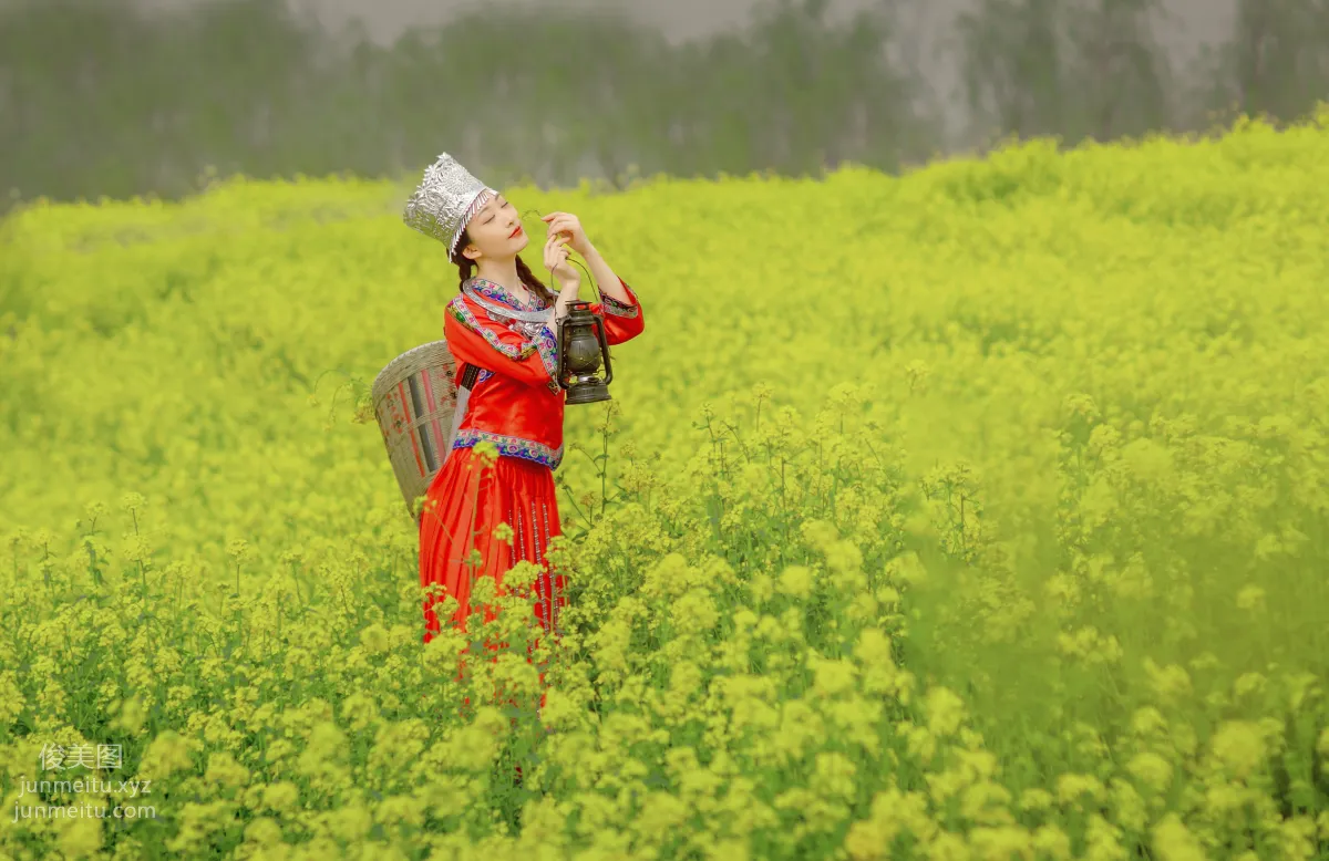 Ru Yi: YiTuYu photo 20