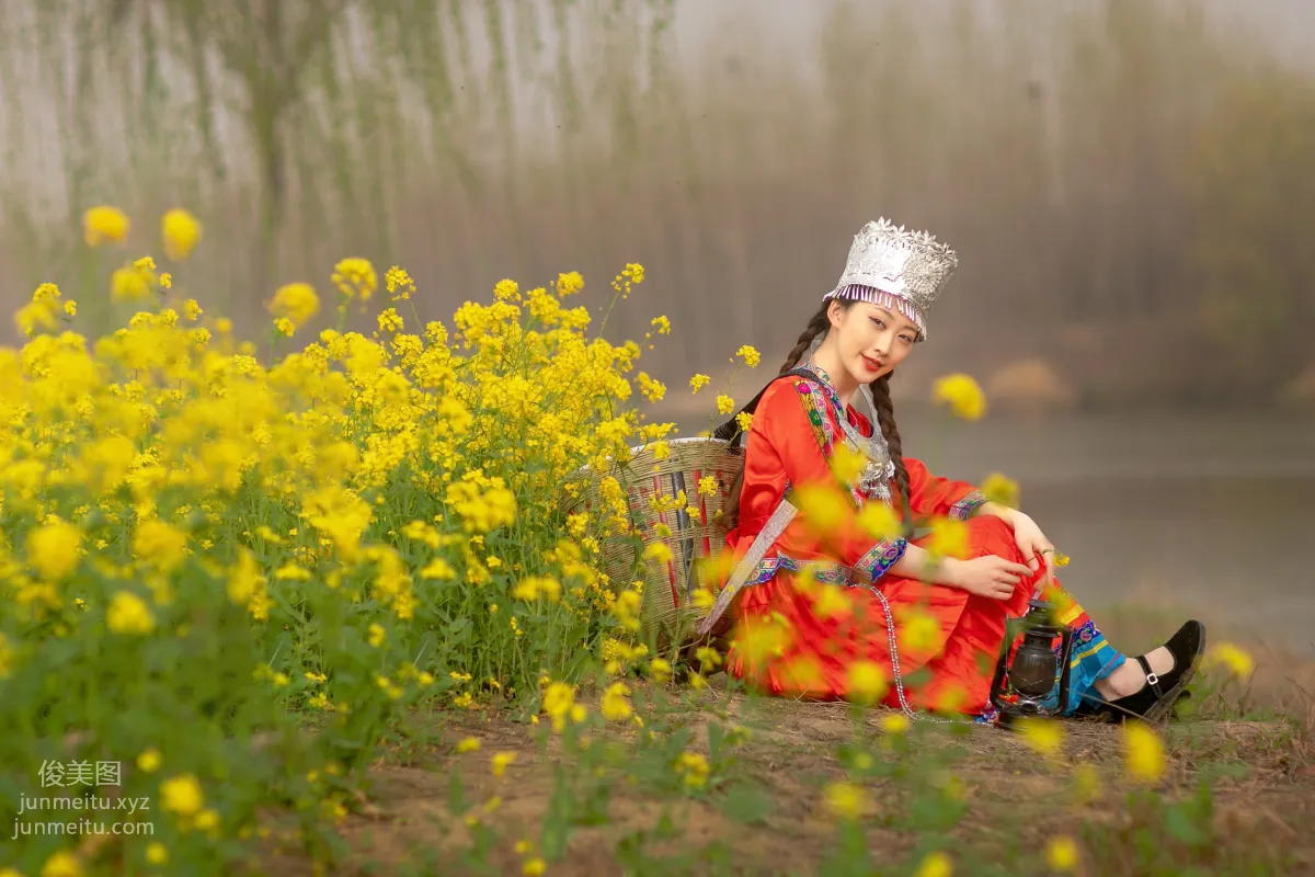 Ru Yi: YiTuYu photo 25