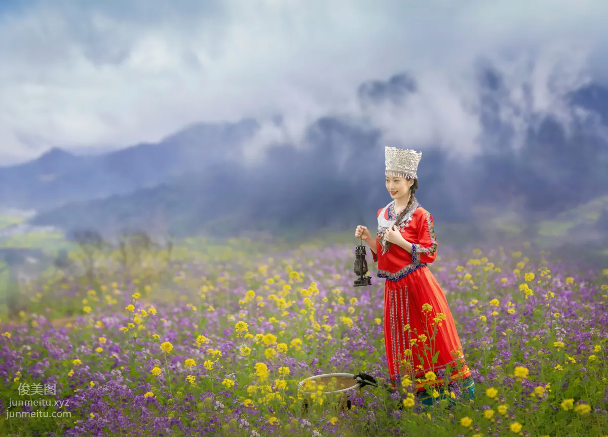 Ru Yi: YiTuYu photo 31