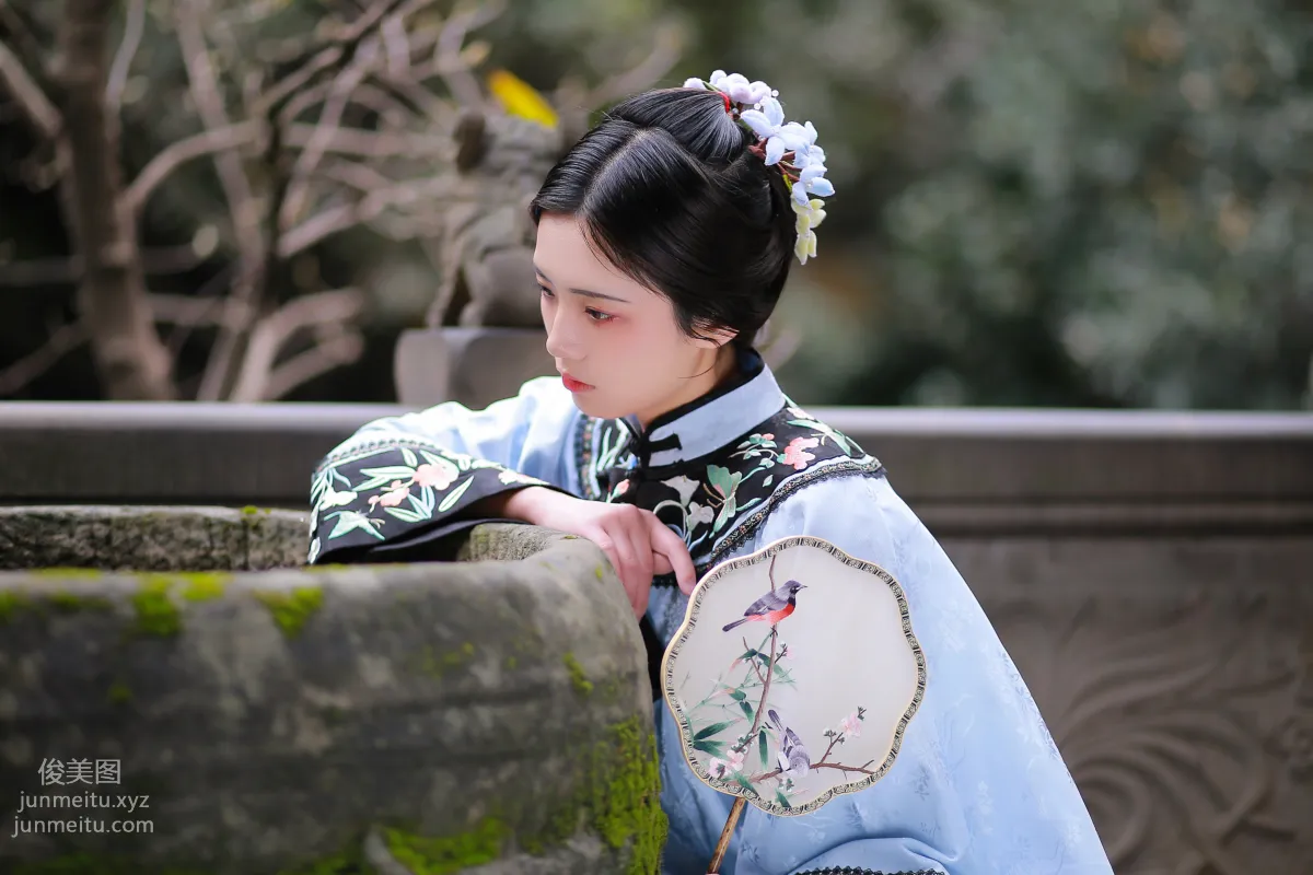Yi Yue: YiTuYu photo 3