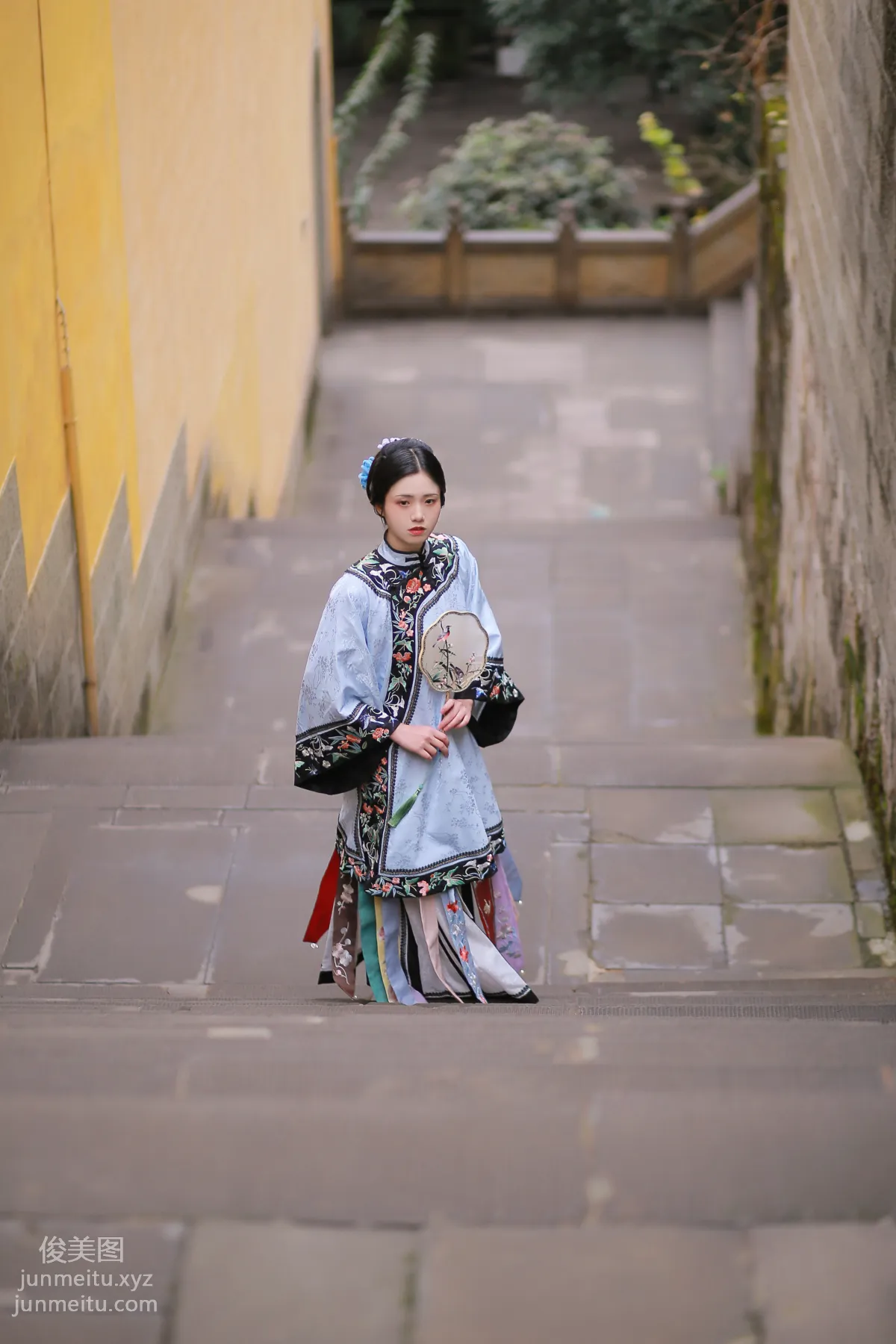 Yi Yue: YiTuYu photo 5