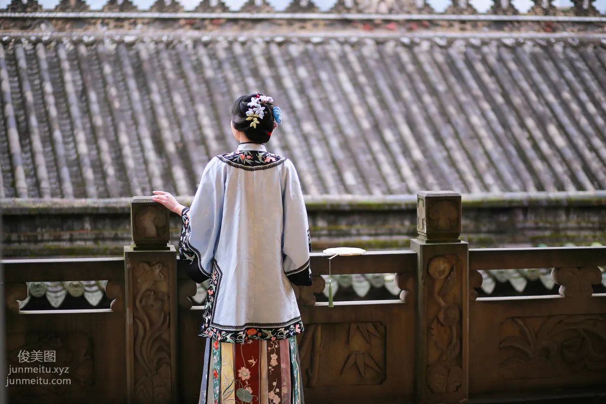 Yi Yue: YiTuYu photo 8