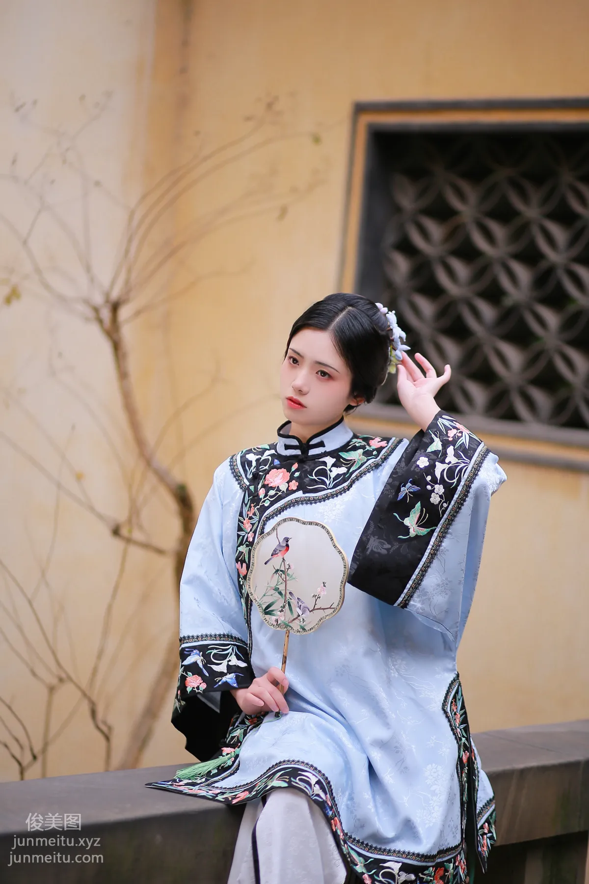 Yi Yue: YiTuYu photo 21