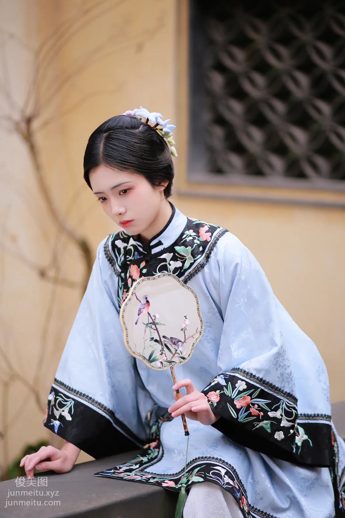 Yi Yue: YiTuYu photo 22