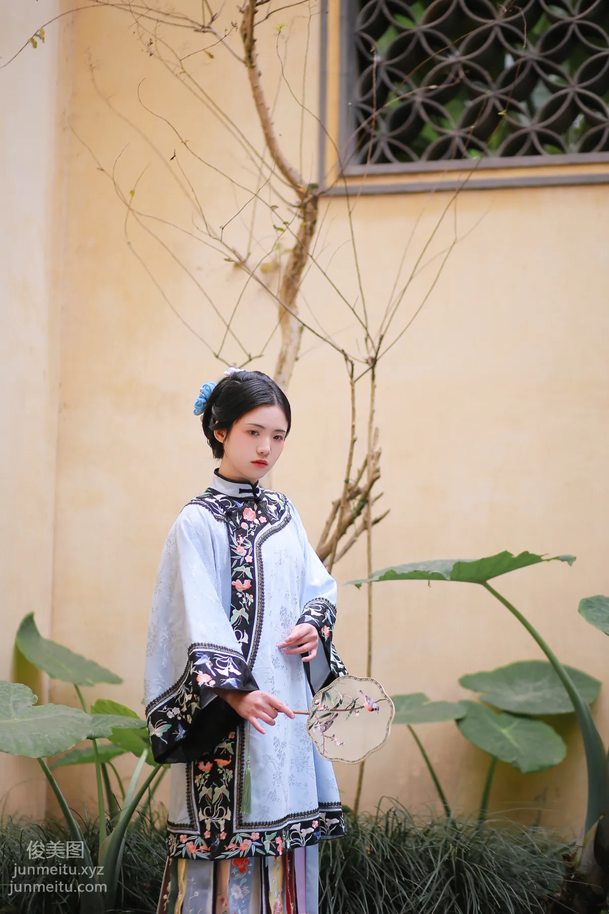 Yi Yue: YiTuYu photo 30