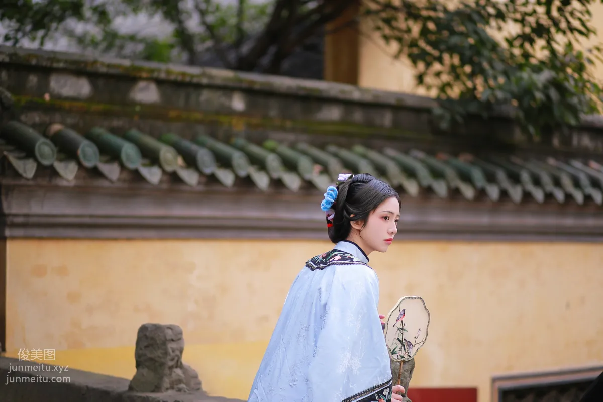 Yi Yue: YiTuYu photo 32
