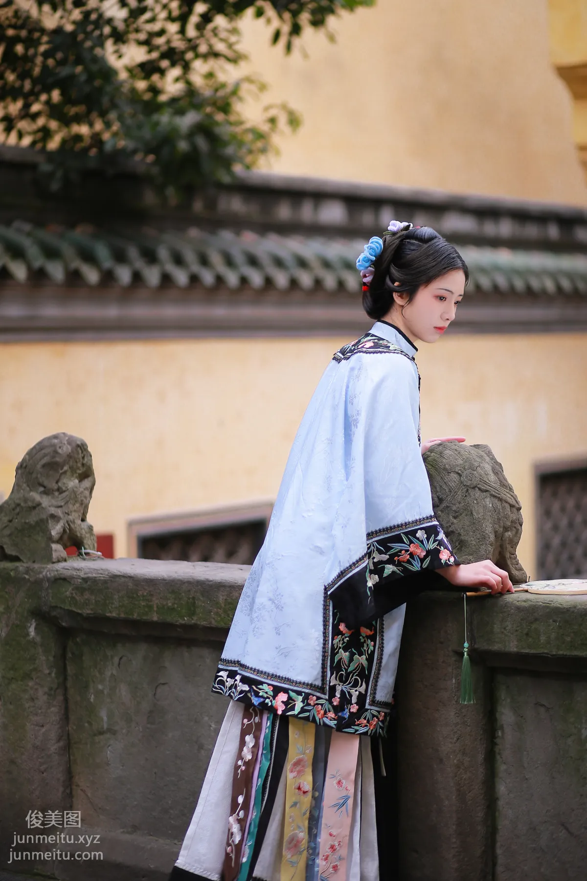 Yi Yue: YiTuYu photo 33