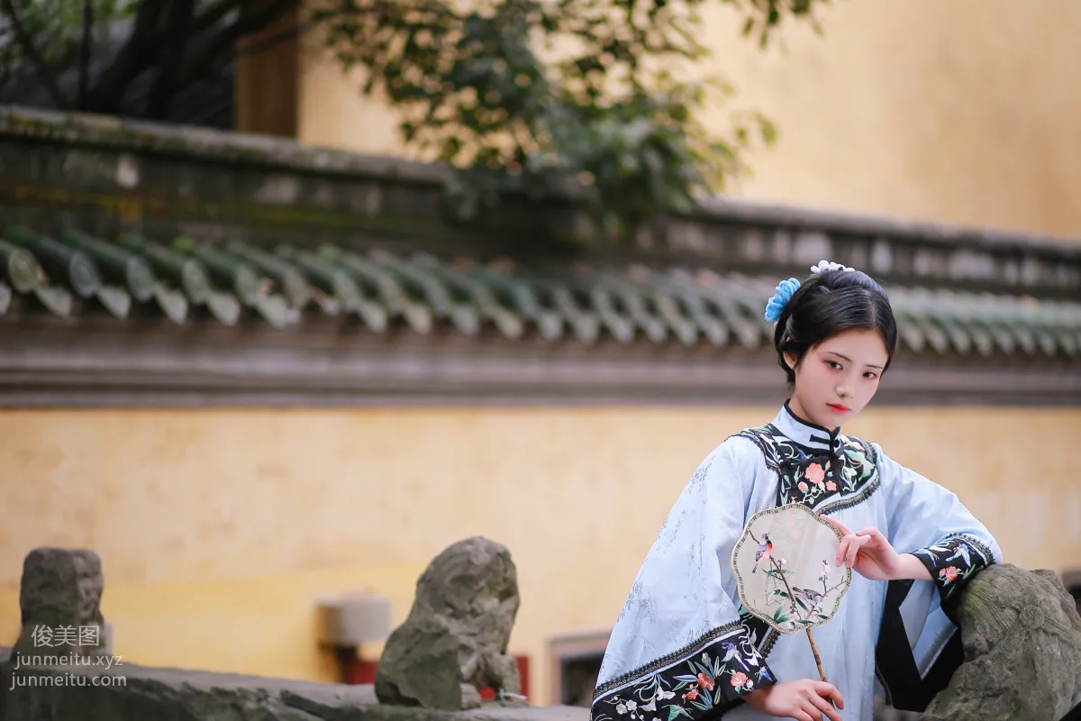 Yi Yue: YiTuYu photo 34
