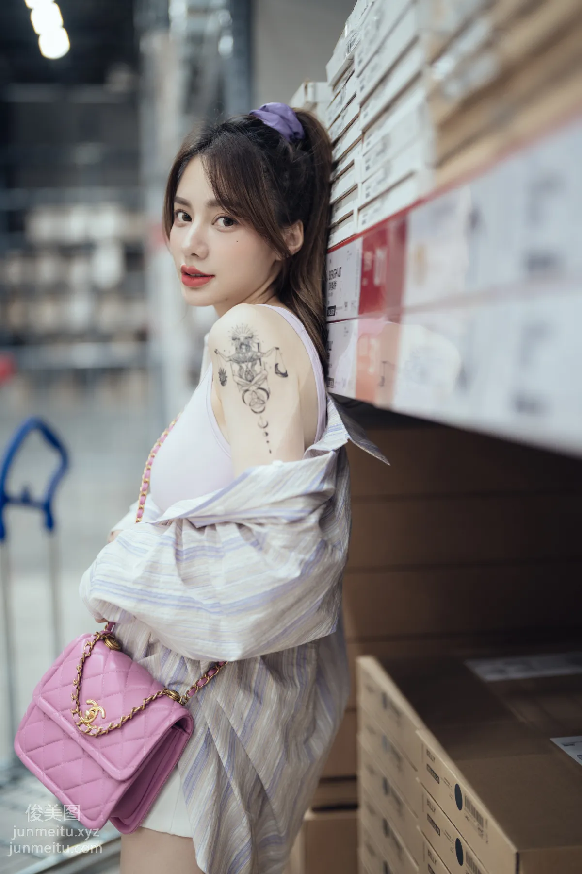 [YiTuYu] 2021.11.18 Happy Shopping, Shu Wen photo 2