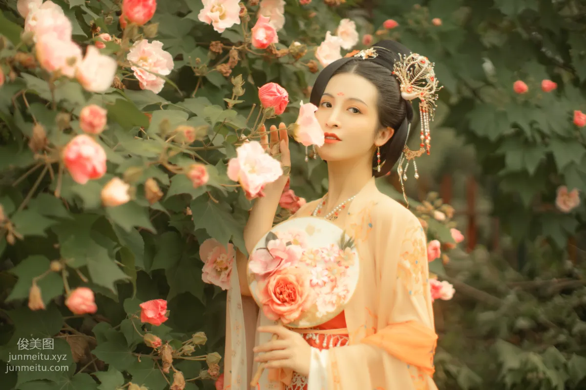 [YiTuYu] 2021.11.18 Furong Ci, Xiushui Ninghua photo 2