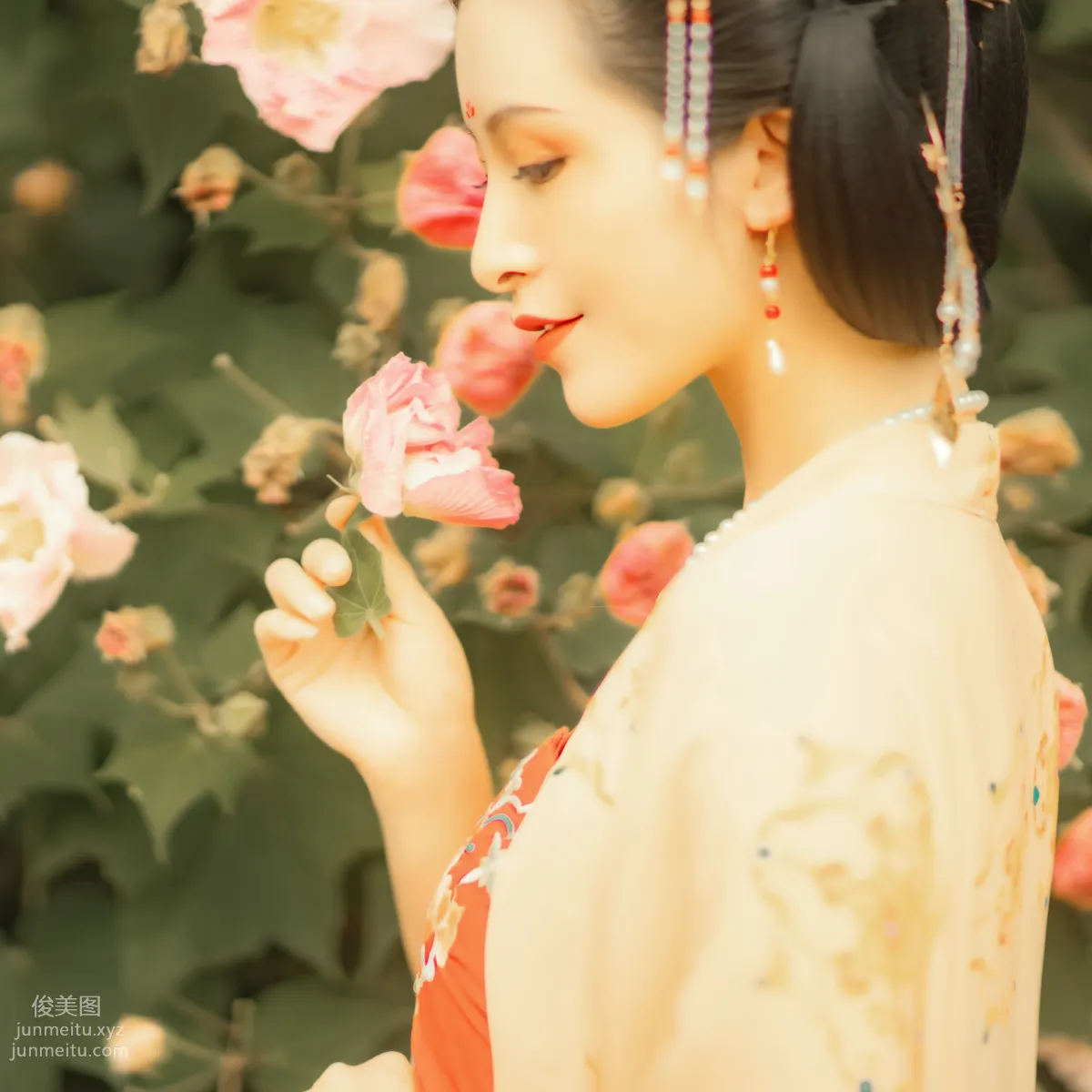 [YiTuYu] 2021.11.18 Furong Ci, Xiushui Ninghua photo 17