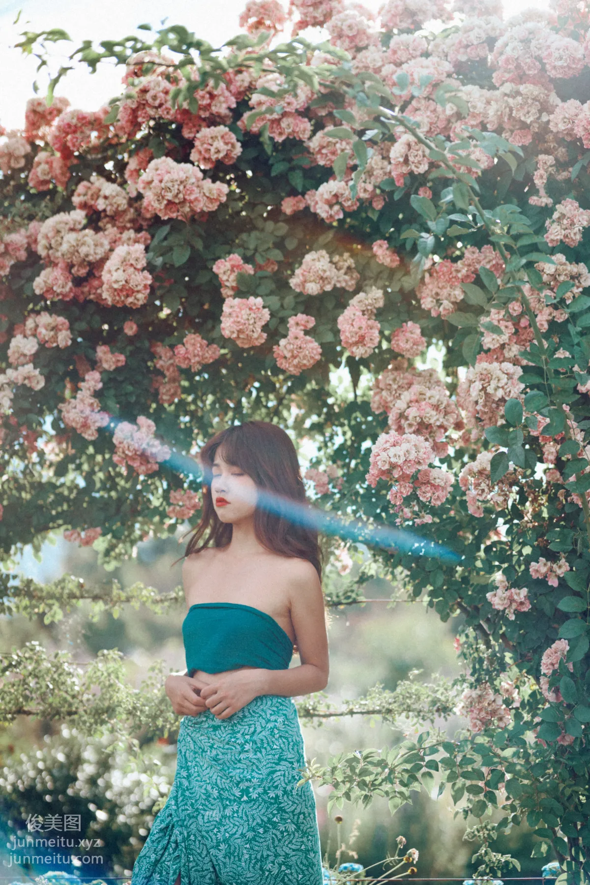 [YiTuYu] 2021.11.19 Flower Season Girl, Luo Zhi photo 6