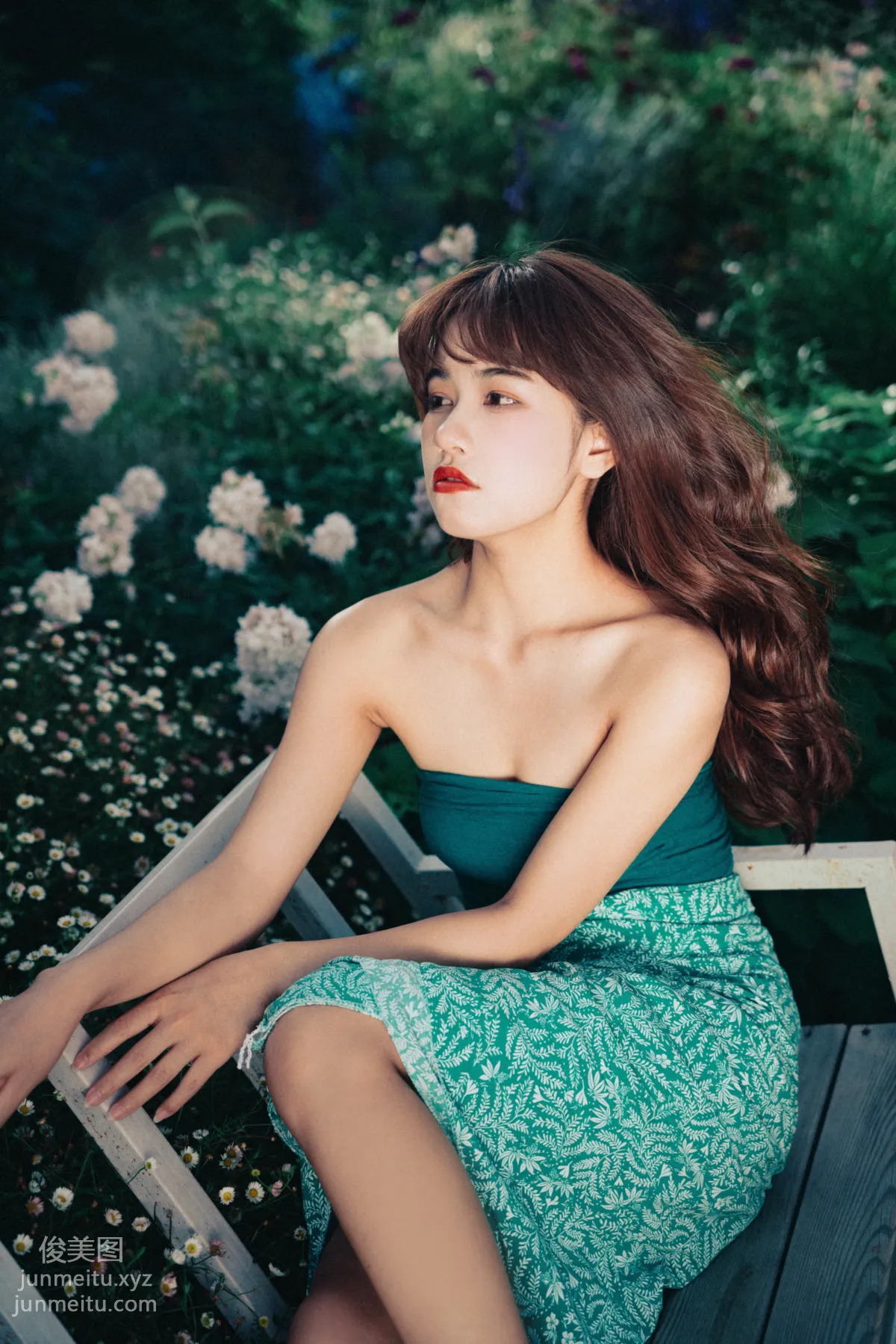 [YiTuYu] 2021.11.19 Flower Season Girl, Luo Zhi photo 13