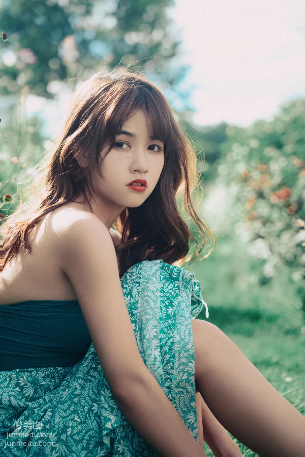 [YiTuYu] 2021.11.19 Flower Season Girl, Luo Zhi photo 17
