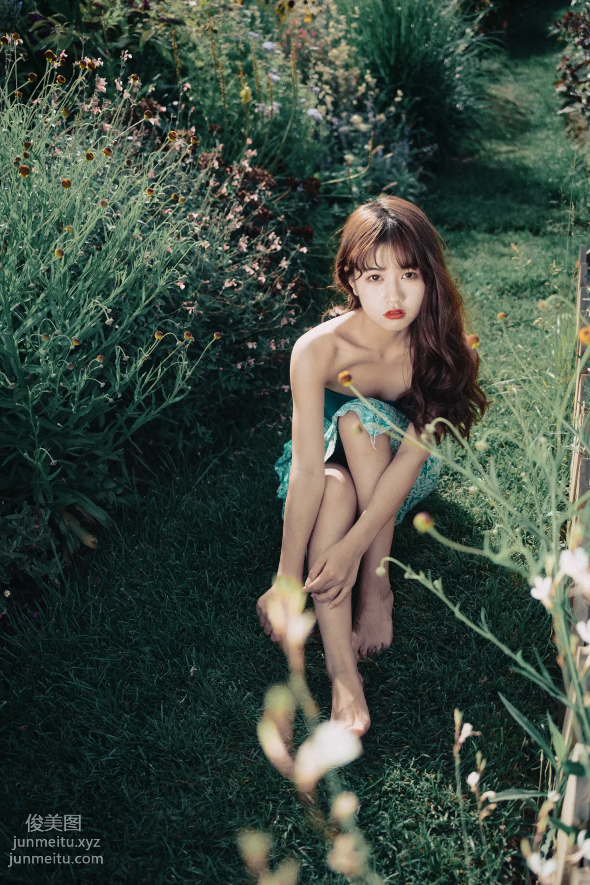 [YiTuYu] 2021.11.19 Flower Season Girl, Luo Zhi photo 18