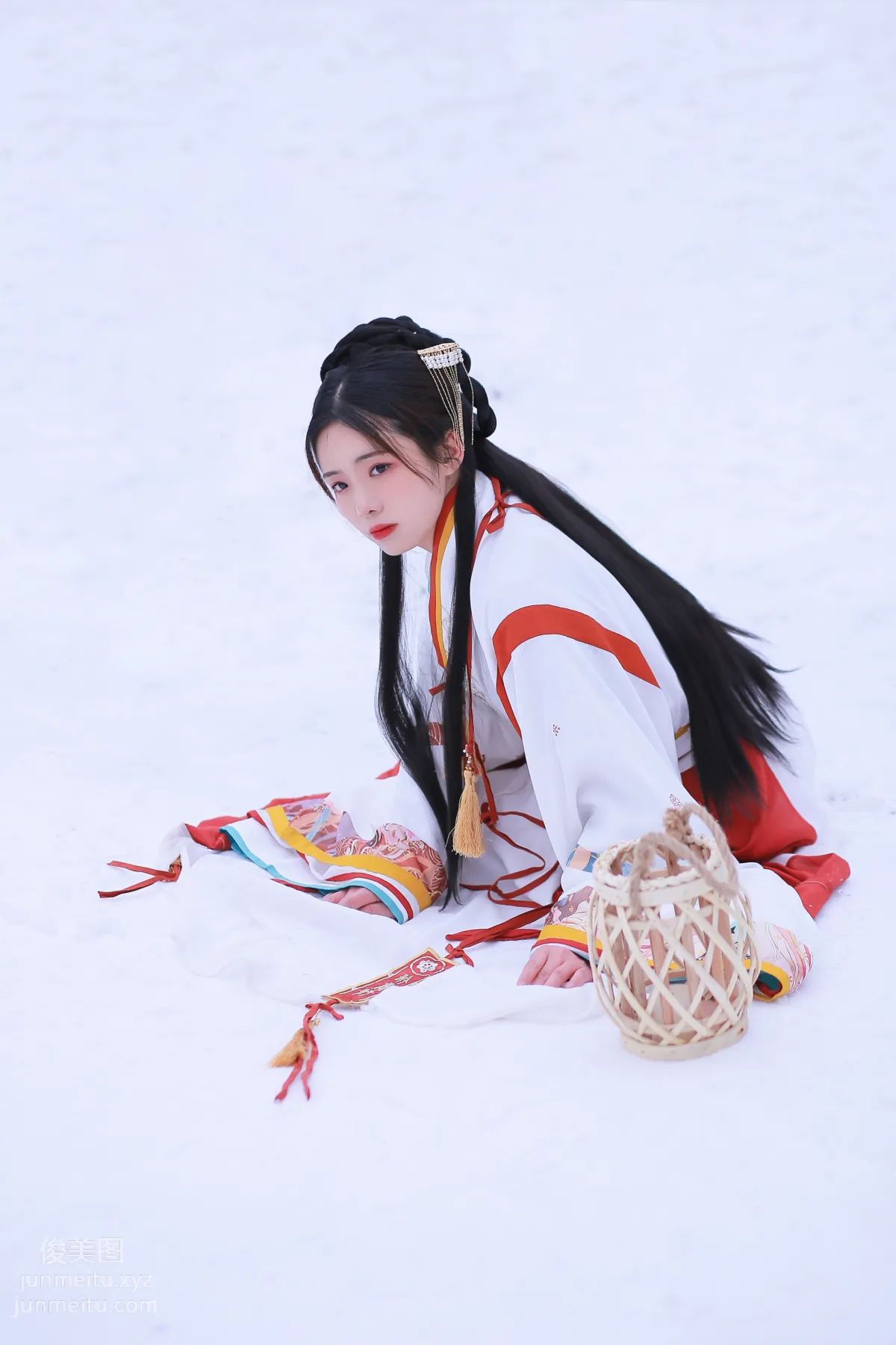 Yi Yue: YiTuYu photo 7