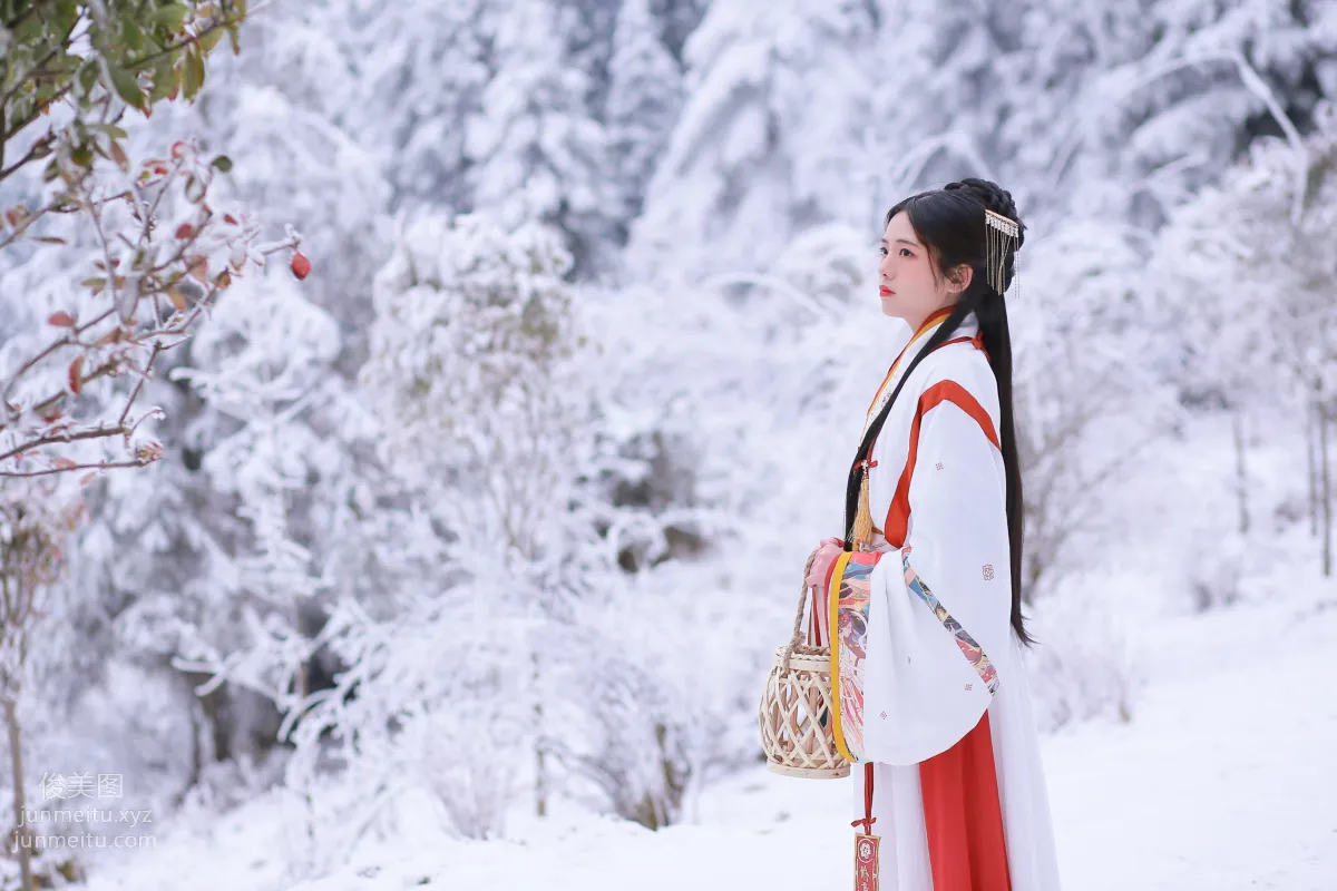 Yi Yue: YiTuYu photo 18