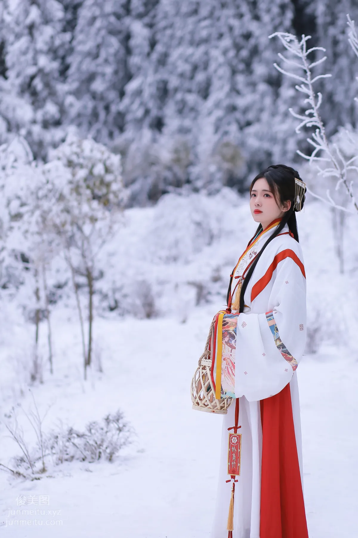 Yi Yue: YiTuYu photo 20