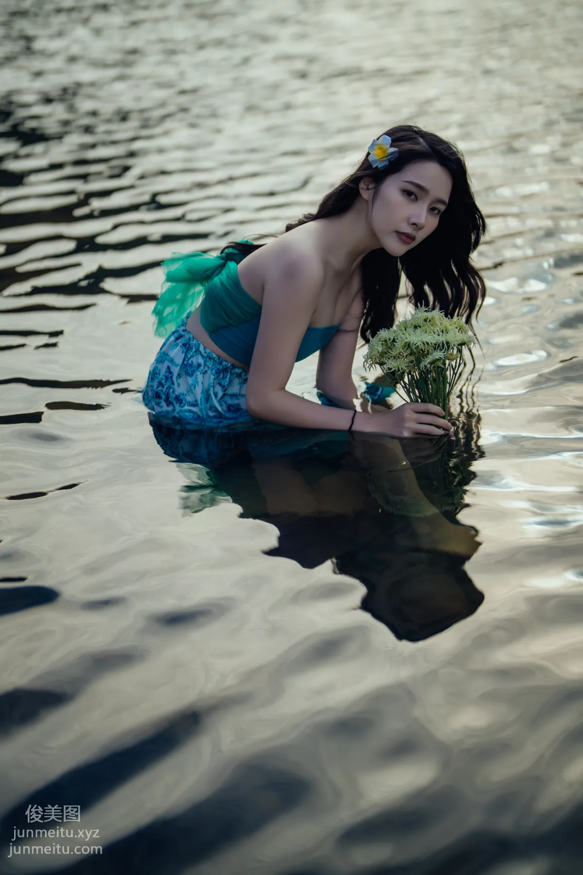 [YiTuYu] 2021.11.24 Clear Water Brings Forth Hibiscus, Yao Mei photo 17