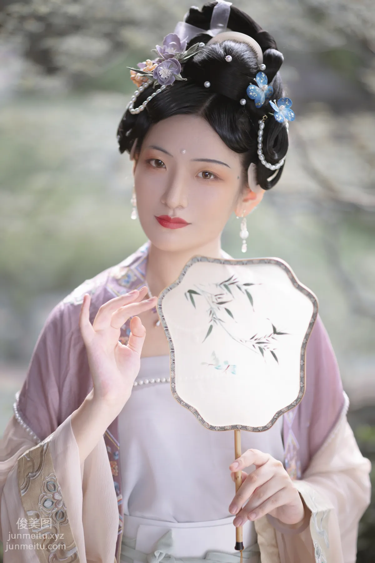 [YiTuYu] 2021.11.26 The Old Friend Has Not Returned 7TSUBAKI Qichun photo 26