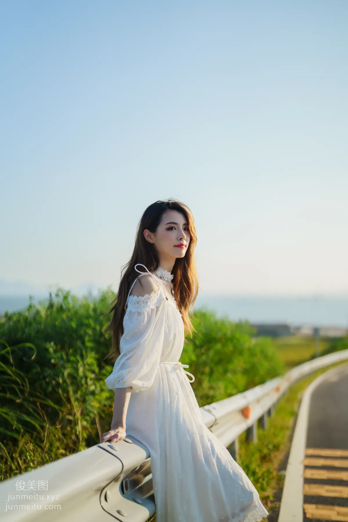 Teng Jing: YiTuYu photo 24