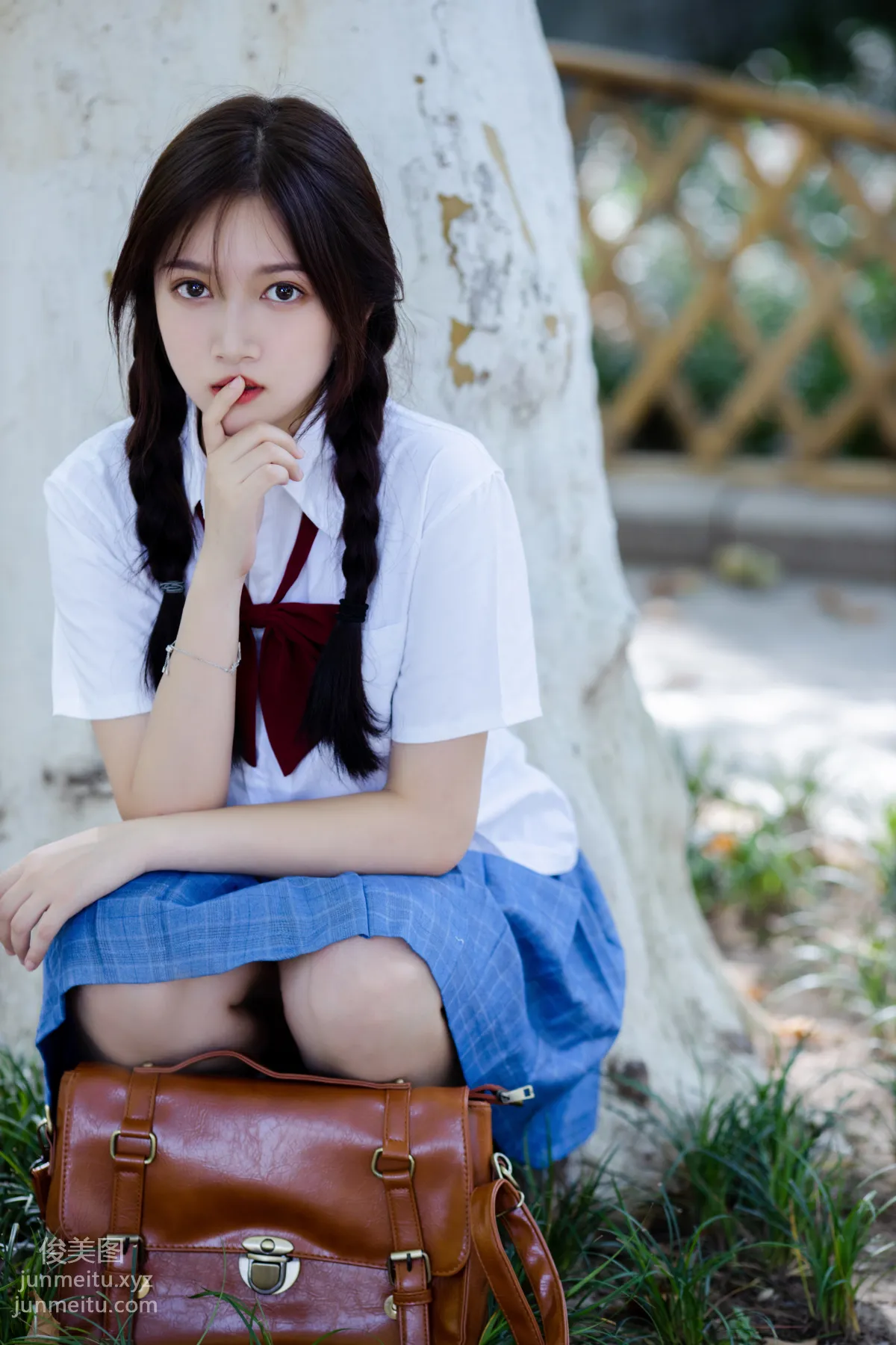 Dan Ni: YiTuYu photo 3