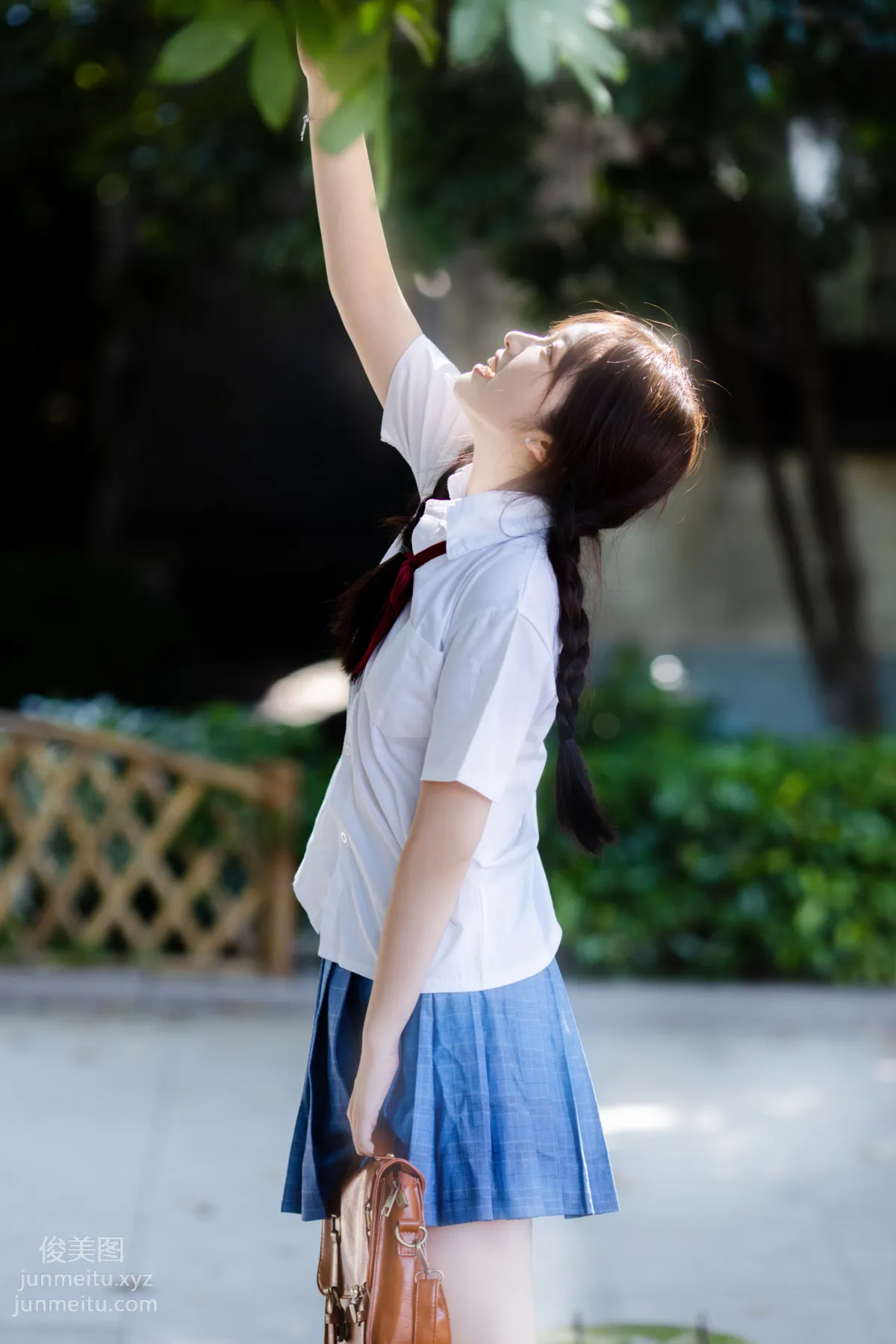 Dan Ni: YiTuYu photo 6