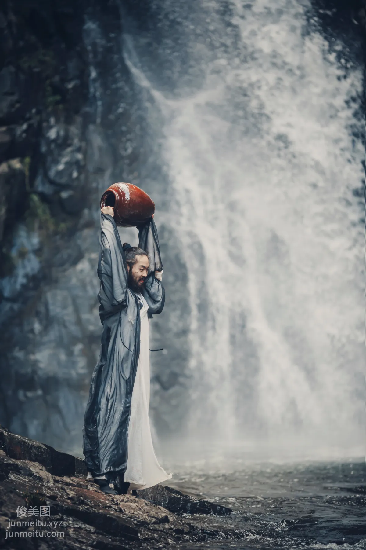 [YiTuYu] 2021.12.11 With You to Dissolve Ten Thousand Ages of Sorrow, Lao Qiao photo 15