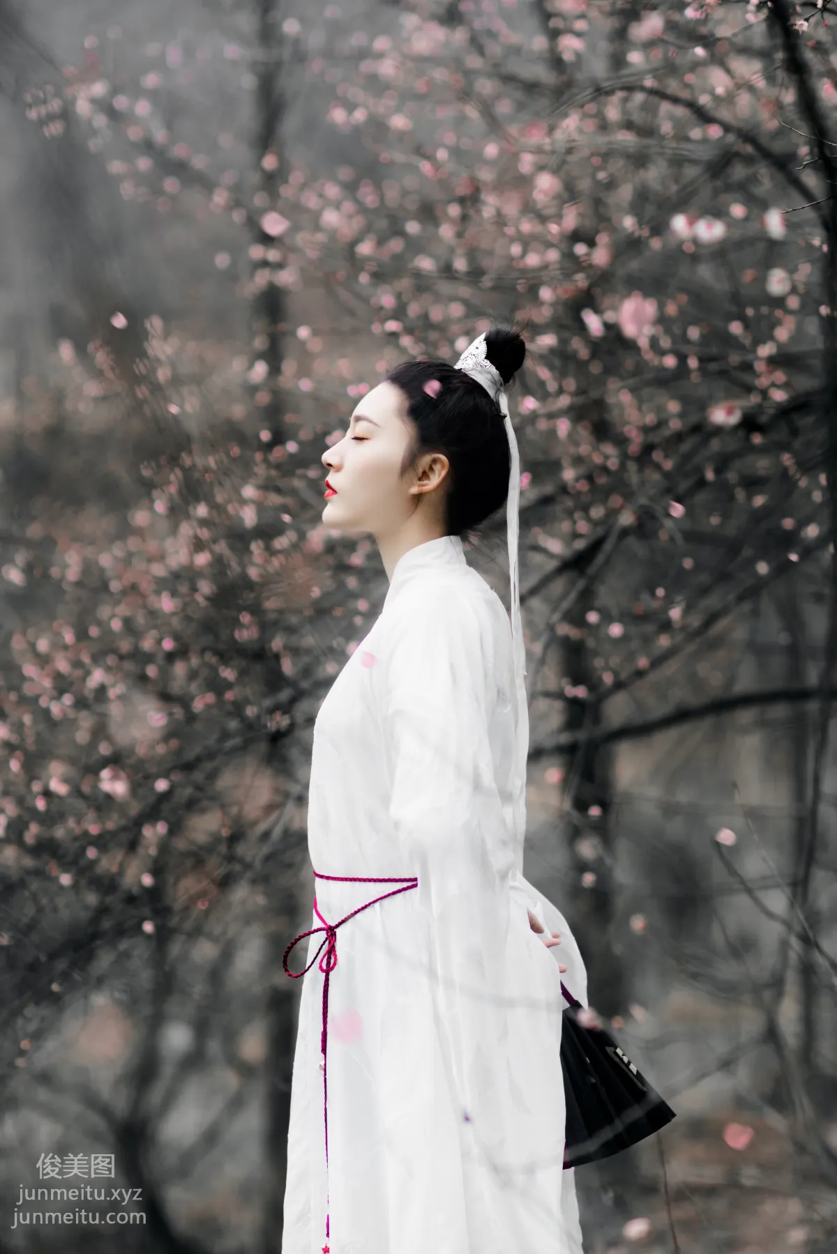 Ming Yue: YiTuYu photo 4