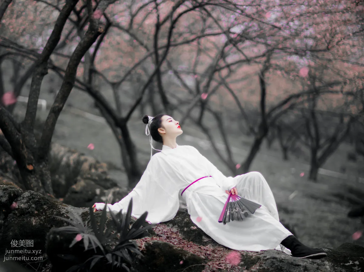 Ming Yue: YiTuYu photo 23