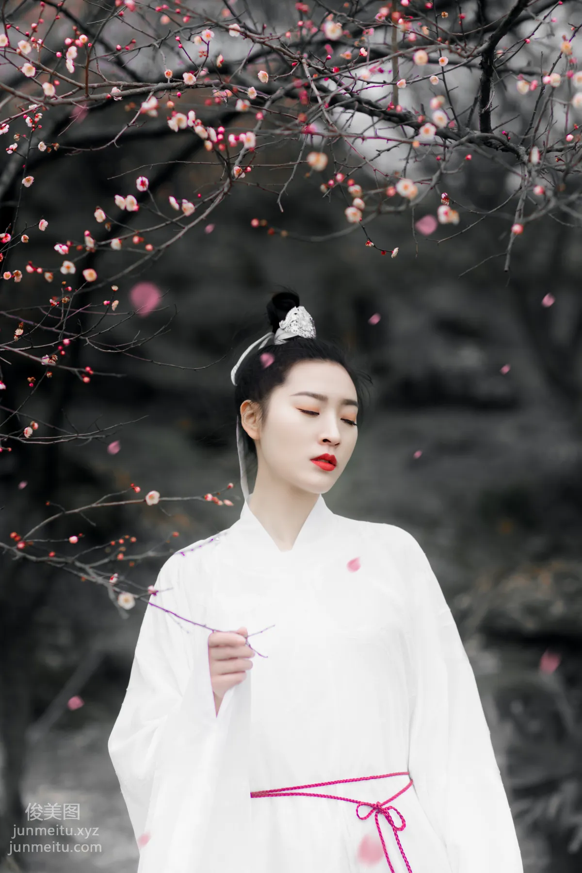Ming Yue: YiTuYu photo 25
