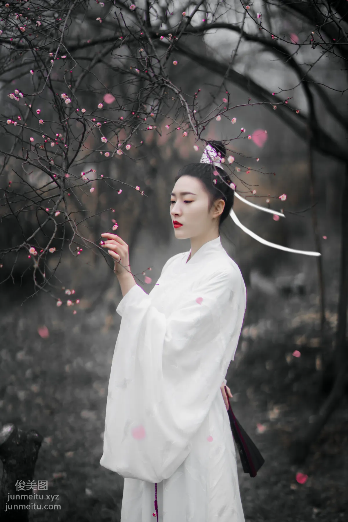Ming Yue: YiTuYu photo 35