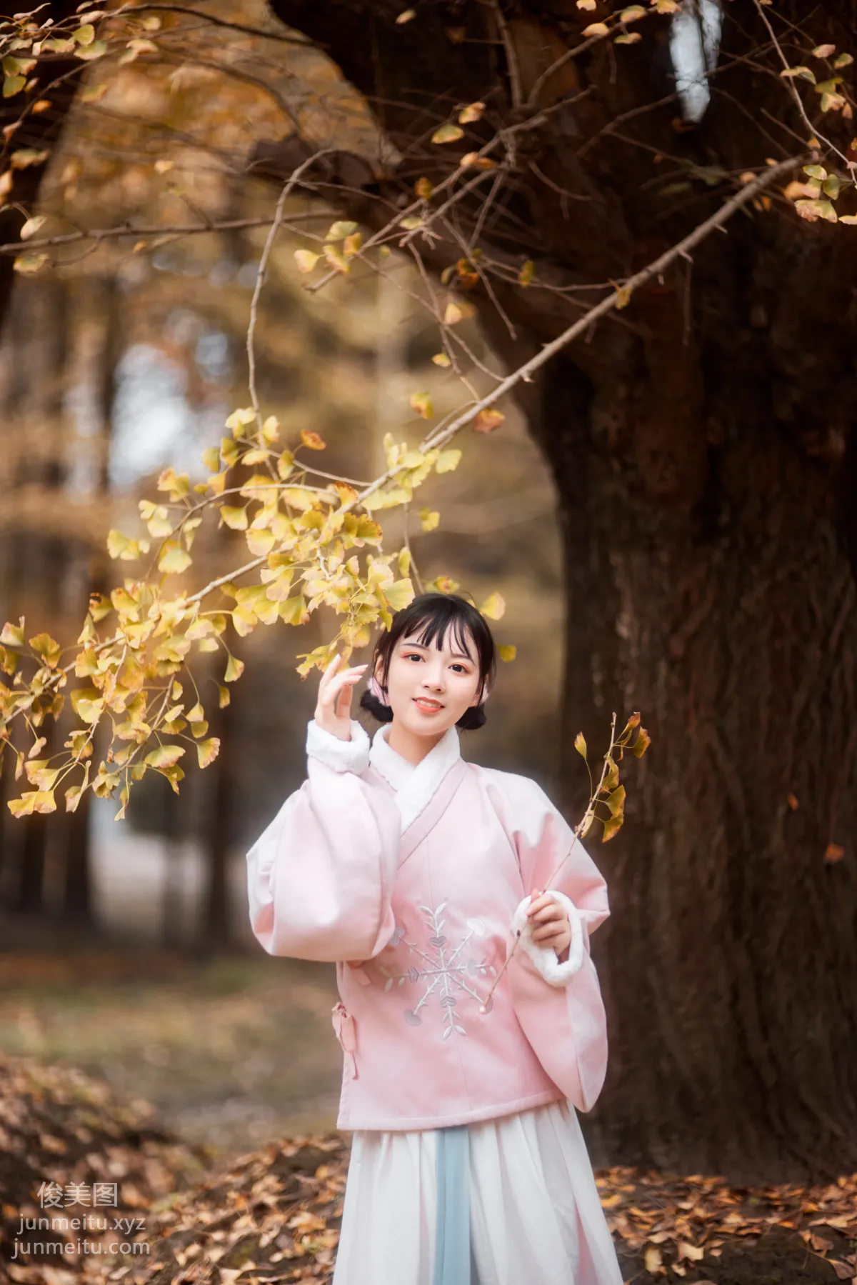 [YiTuYu] 2021.12.18 Song of the Apricot Fairy Li Taibai photo 7