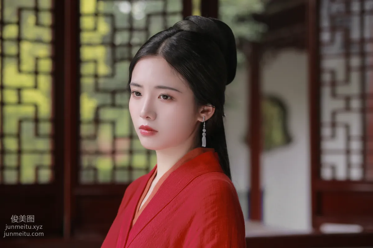 Yi Yue: YiTuYu photo 13