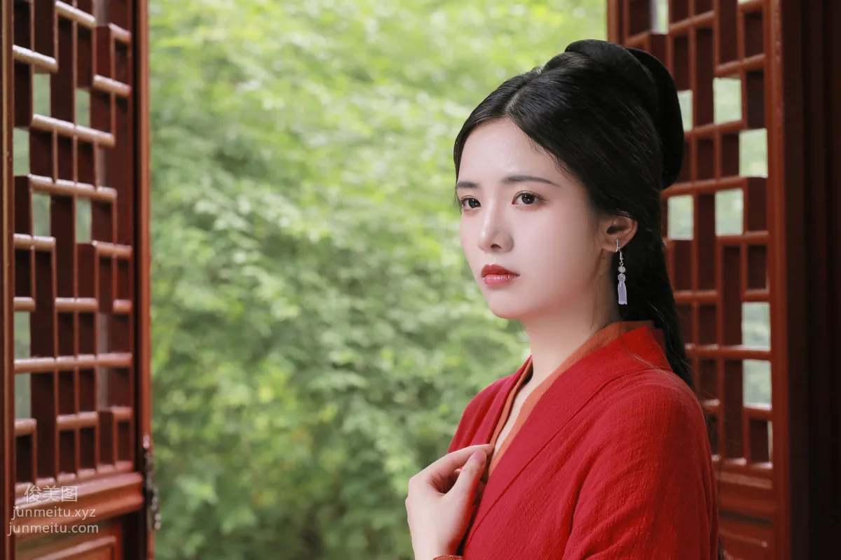 Yi Yue: YiTuYu photo 14