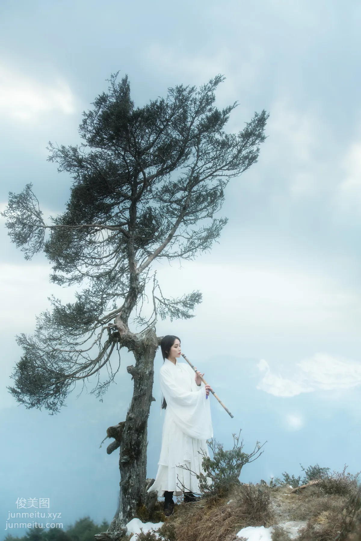Jiu Li: YiTuYu photo 2
