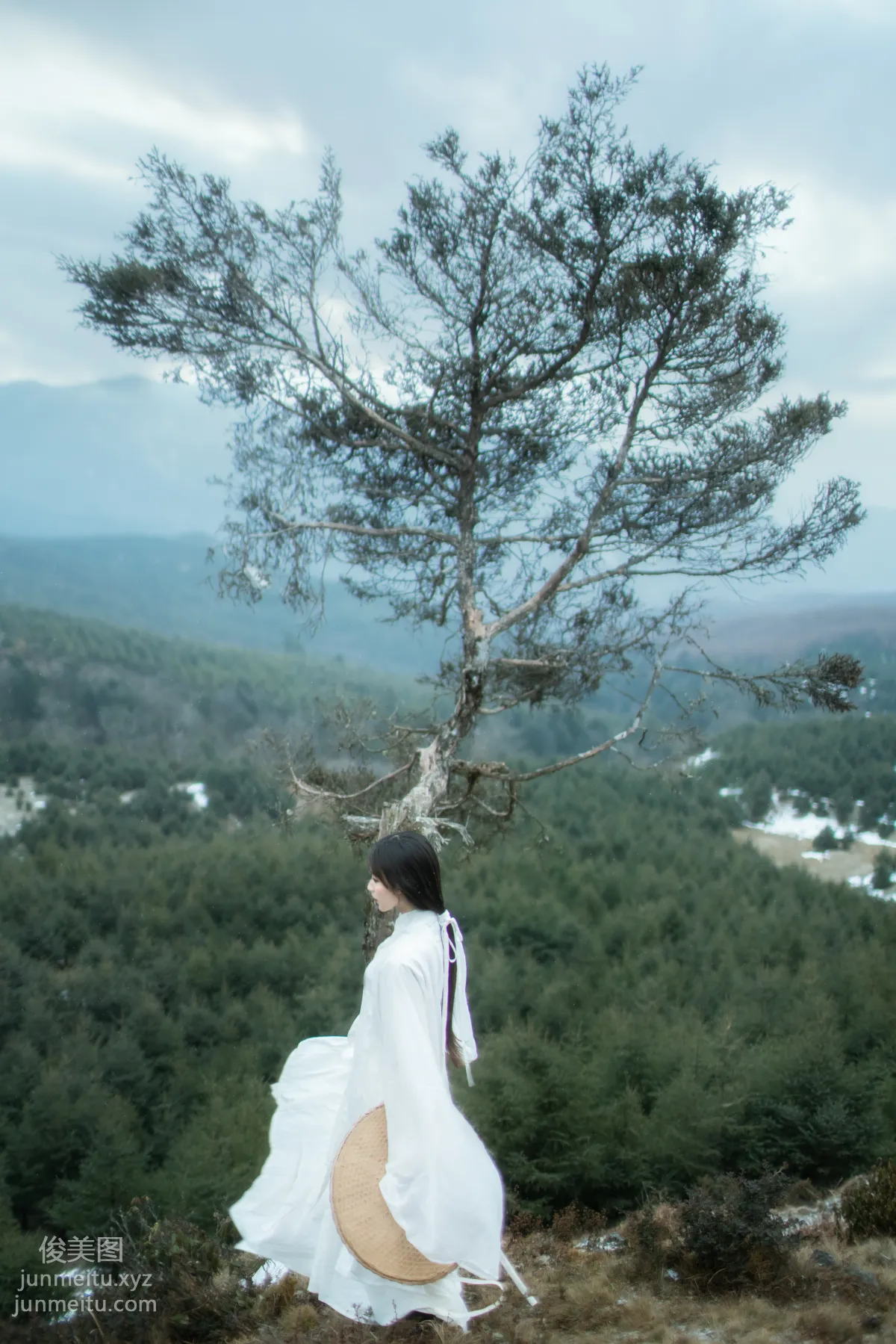 Jiu Li: YiTuYu photo 3